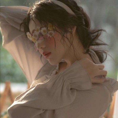 我用闺蜜手机发了句“我喜欢你”，后果…